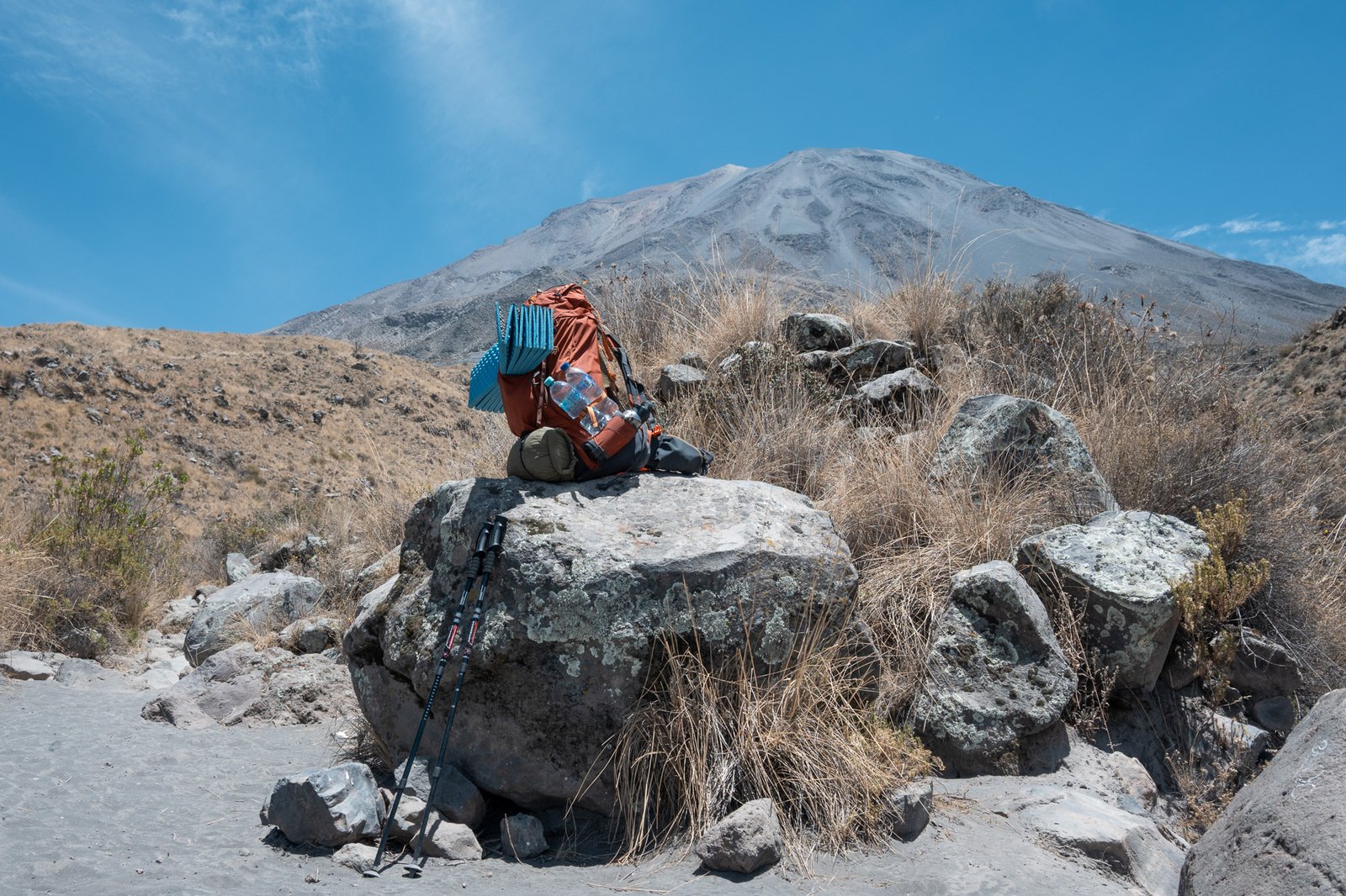 misti volcano hiking