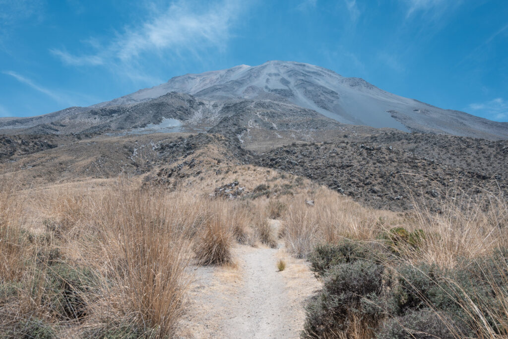 misti volcano arequipa hike and camping solo guide
