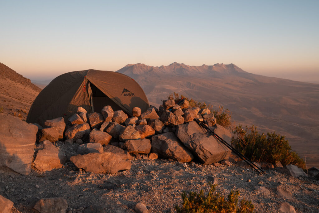 misti volcano hiking campamento Pirámides