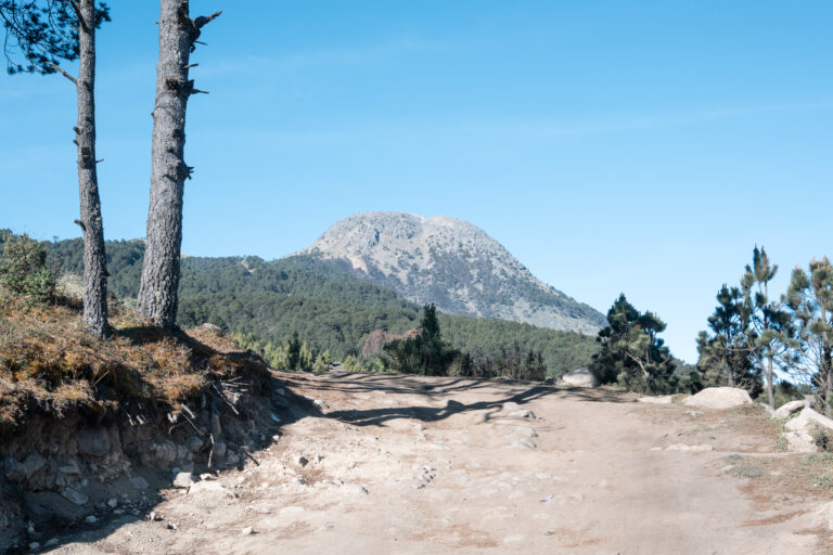 volcan tajumulco guatemala hiking hike guide