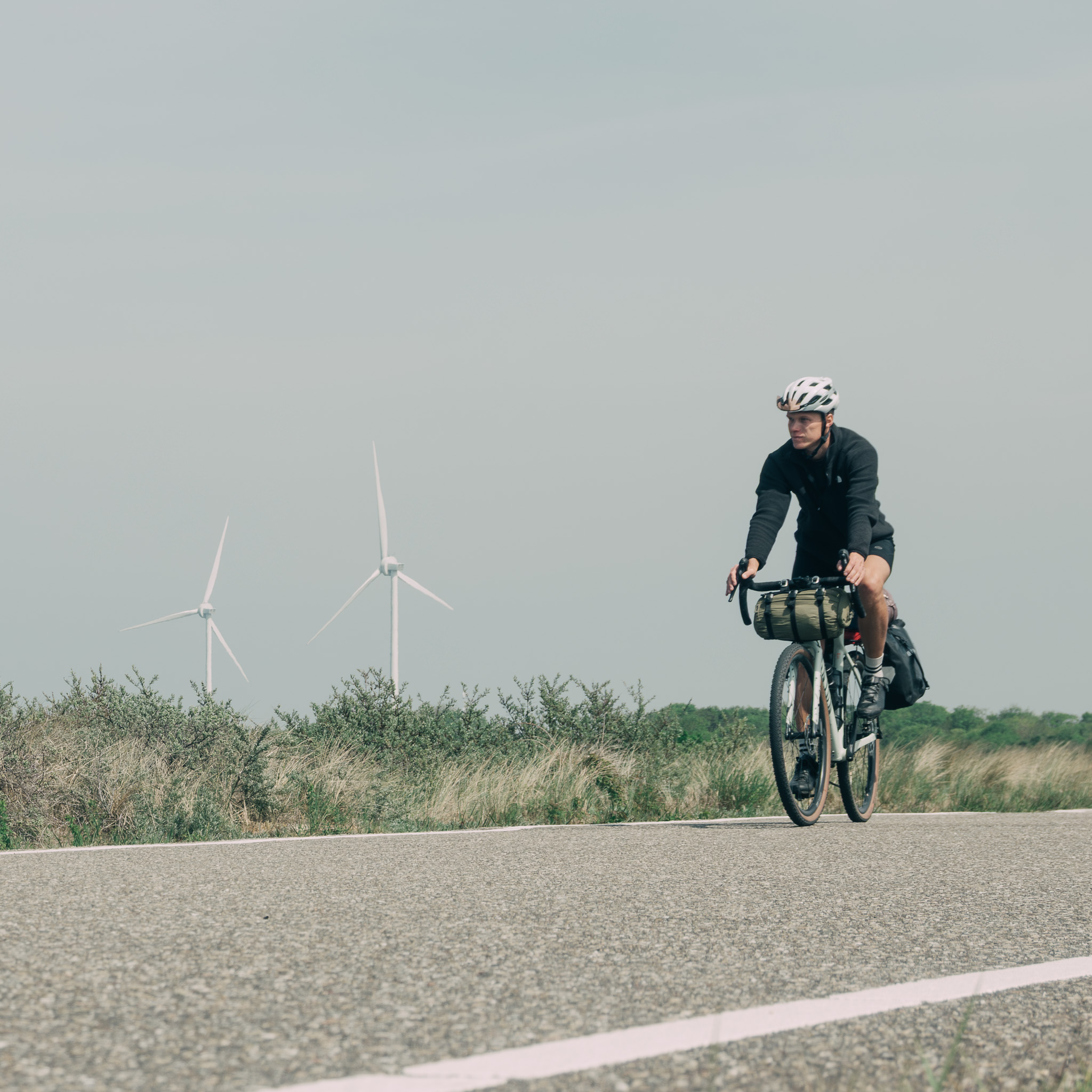 cycling in zeeland fietsen routes