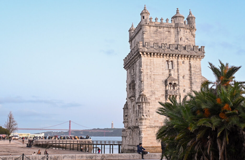 fishermen's trail hiking guide torre de belém