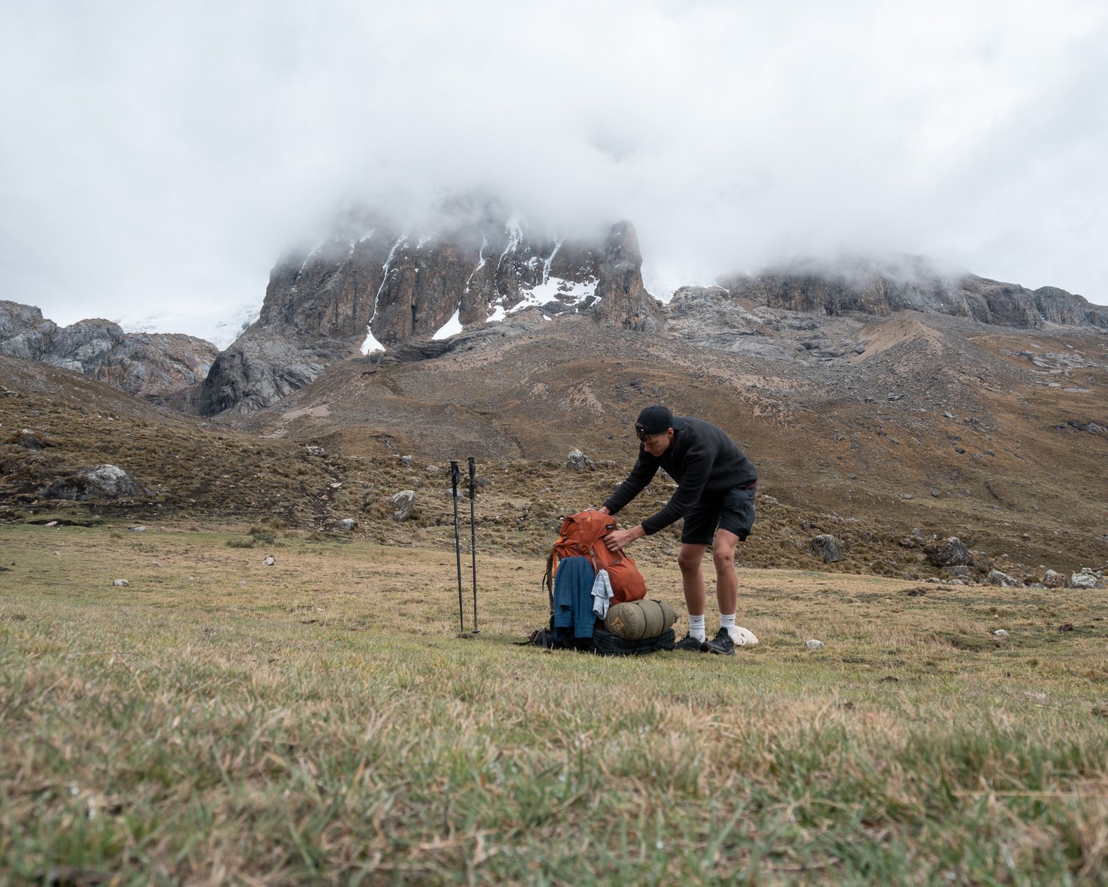 Trapecio pass huayhuash trek solo guide